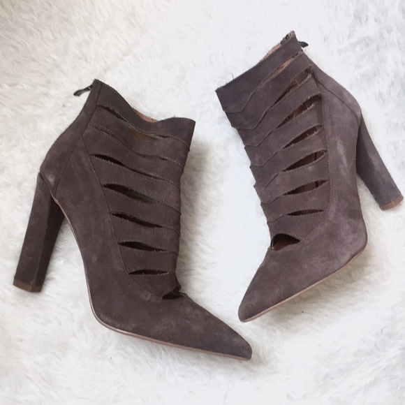 Steve Madden Shoes - *NEW* Steve Madden Suede Caged Heel Ankle Booties